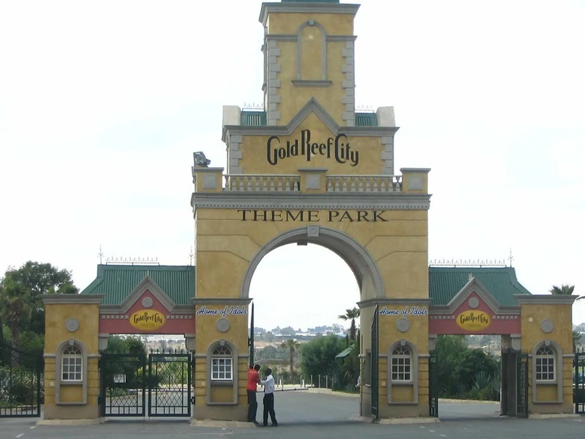 Gold Reef City AND Theme Park - Image 3